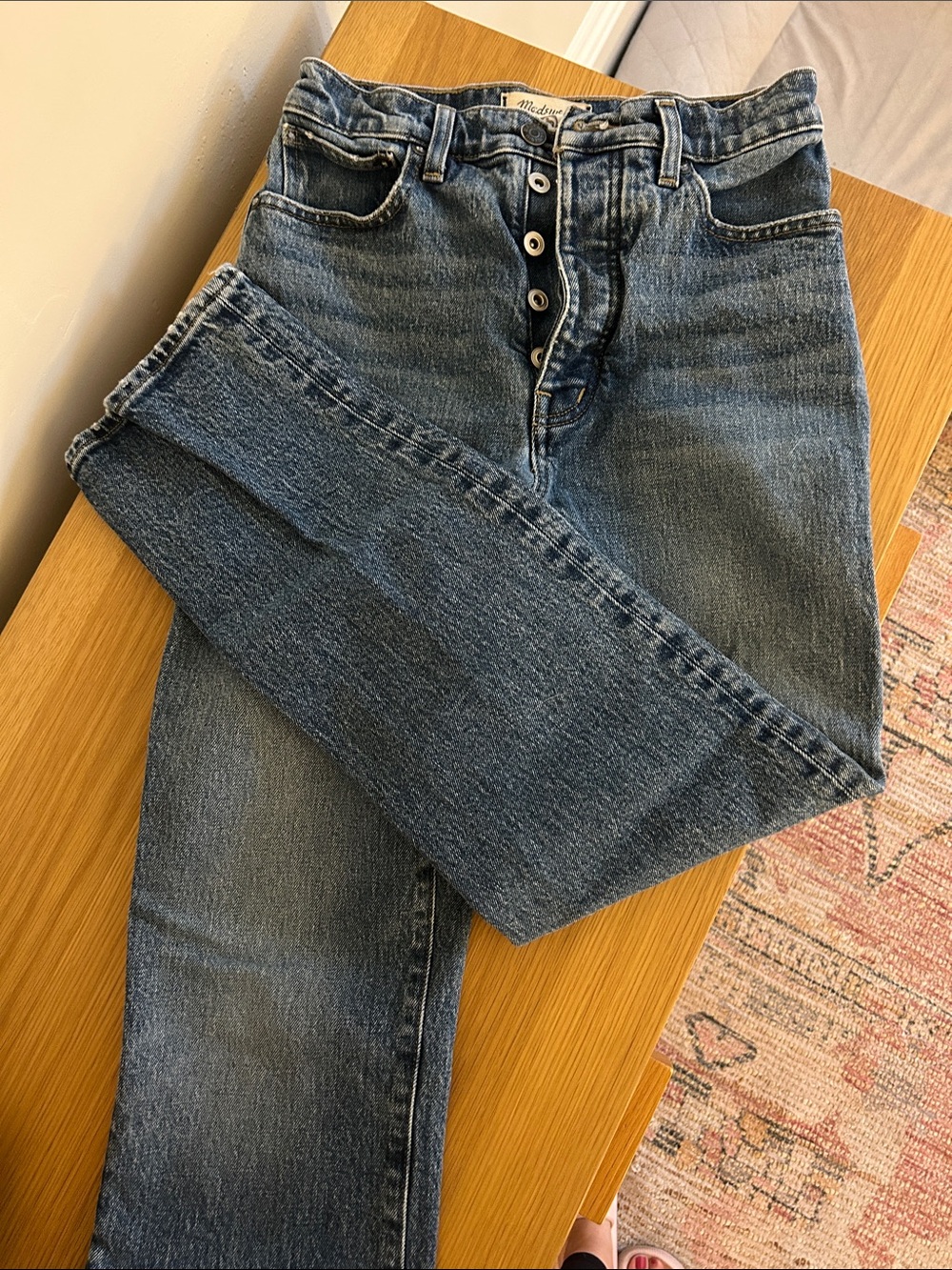 Madewell Button-Fly Cropped Jeans in Blue